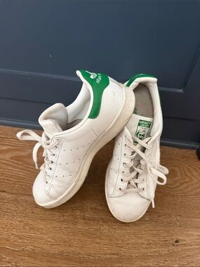 adidas Stan Smith White Sneakers with Green Heel Tab